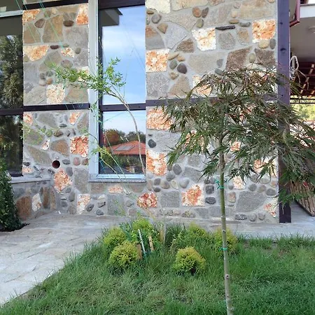 заповедни рай 4*