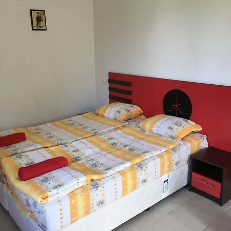 Zapovedni Rai Pensjonat *