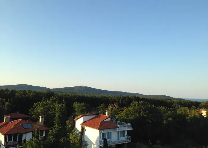 Maison d'hôtes Zapovedni Rai 4*