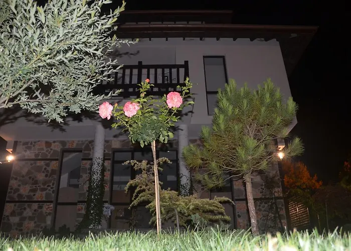 Maison d'hôtes Zapovedni Rai 4*